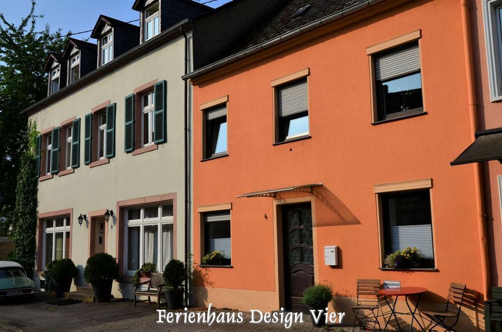 Lehmgefuehl, Design Vier, La Petite Maison Трір Екстер'єр фото